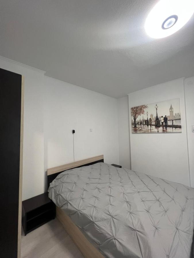 Guest House Tanevi Devin Bagian luar foto