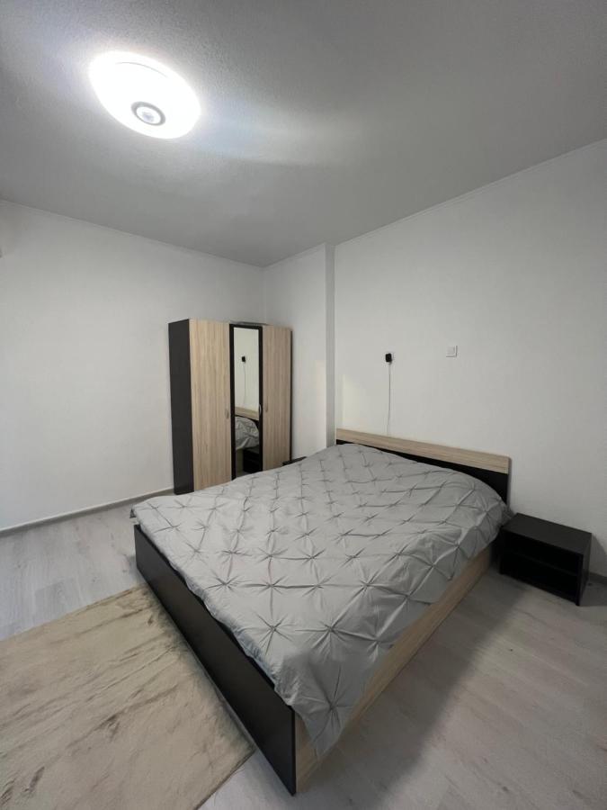 Guest House Tanevi Devin Bagian luar foto