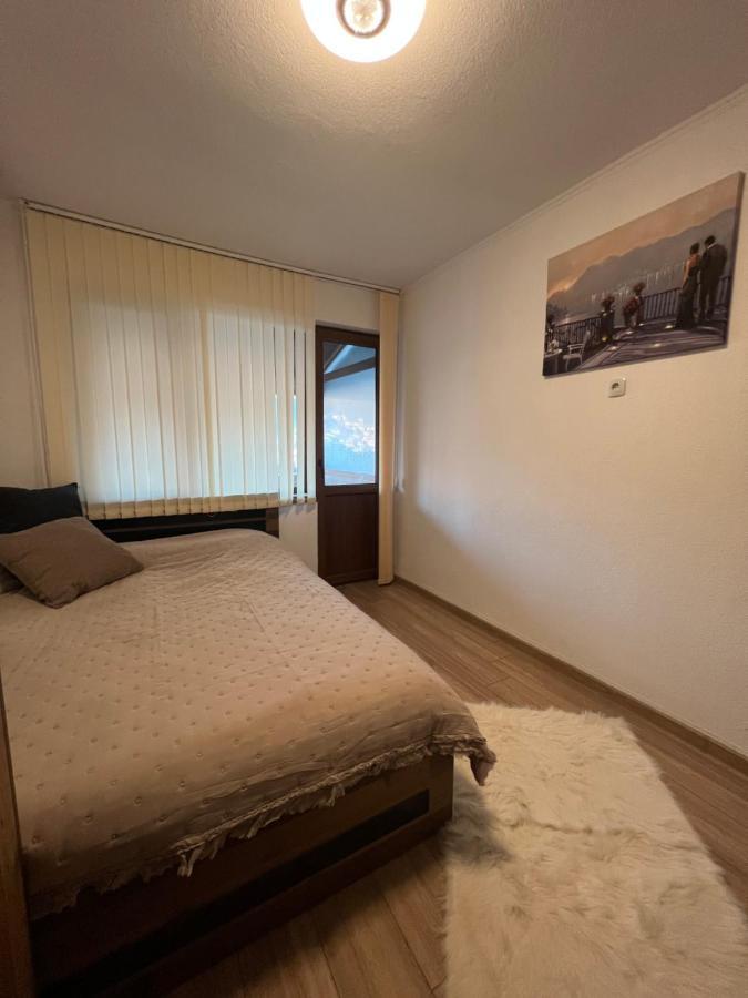Guest House Tanevi Devin Bagian luar foto